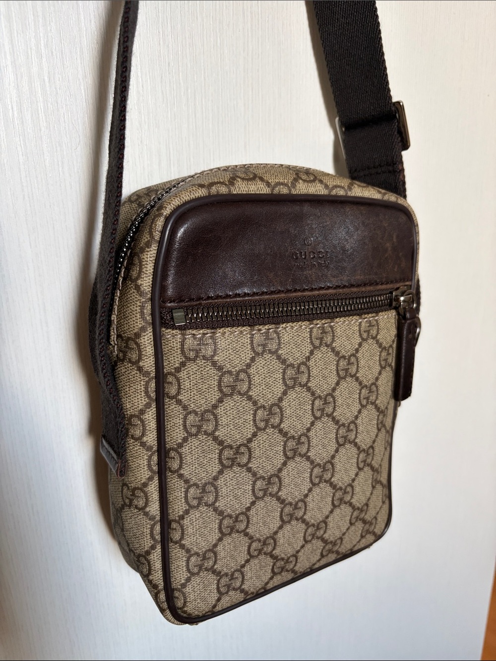 Authentic Gucci Beige and Brown Men’s Monogram Messenger Bag